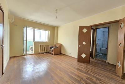 Apartament cu 2 camere semidecomandat în Brâncoveanu