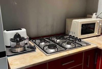 Apartament cu 2 camere semidecomandat în Universitate - 2