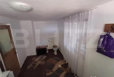 Casă cu 3 camere cu Teren 2000 Mp în Central - 6