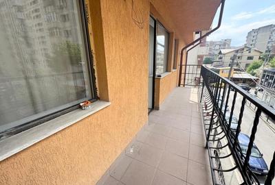 Casă cu 12 camere în Militari