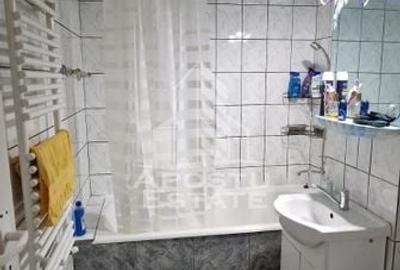 Apartament cu 3 camere, etaj 1, centrala proprie,  Lipovei - 10