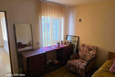 Casă cu 4 camere în Parava - 1