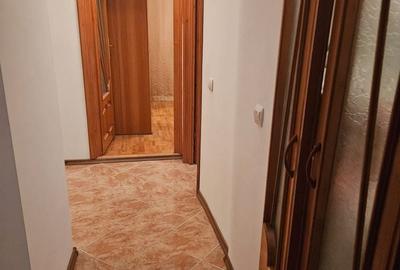 Apartament cu 3 camere decomandat în Buzaului - 11