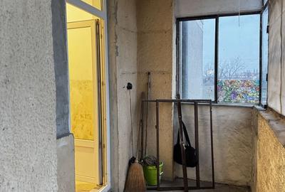 Apartament cu 3 camere decomandat în Rogerius - 10