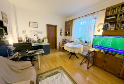 Apartament cu 2 camere decomandat în Faleza Nord