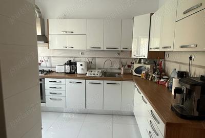 Inchiriez apartament modern 80 m cu parcare subterana - 3
