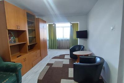 Închiriez apartament cu 2 camere, situat în zona bariera ostroveni - 3