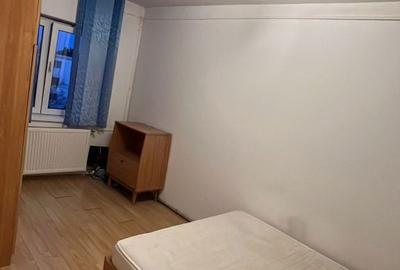 Apartament cu 3 camere semidecomandat în Nord - 5