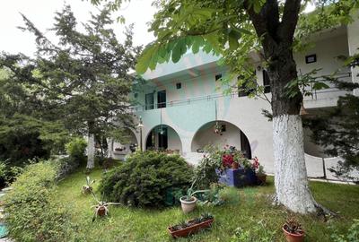 Hotel/Pensiune, de 17,300 mp, în Central - 10