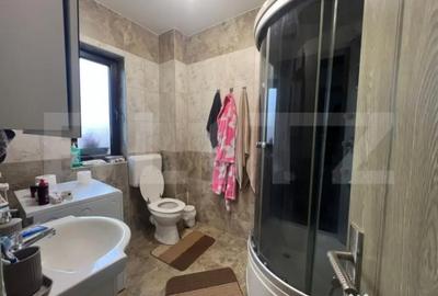 Casă cu 5 camere cu Teren 708 Mp în Central - 4