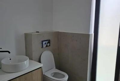 Casă cu 4 camere cu Teren 429 Mp în Cristian - 13