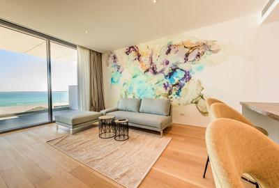 Apartament cu 4 camere decomandat, mobilat în Mamaia