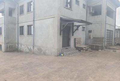 Casă cu 6 camere în Central - 10