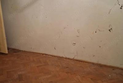 Apartament cu 2 camere semidecomandat în Gojdu