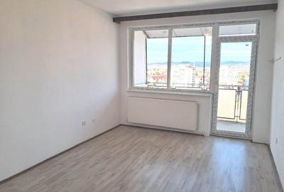 Apartament 3 camere etaj 10 pe Mihai Viteazu Apartament 3 camere etaj 10 pe Mihai Viteazu - 3