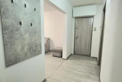 Apartament cu 3 camere decomandat în Tudor - 9