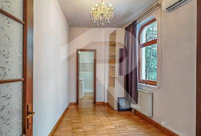 Casă individuală cu 5 camere cu Canalizare în Foișorul de Foc - 9