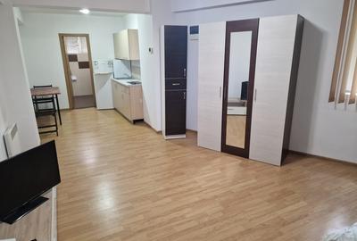Bacau Garsoniera open-space de inchiriat - 3