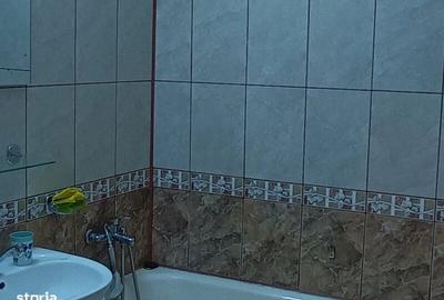 Apartament cu 2 camere semidecomandat, mobilat în Ștefan cel Mare