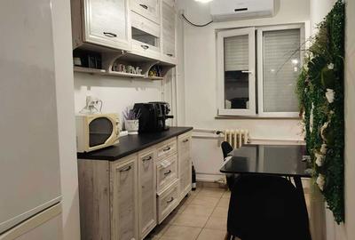 Garsonieră decomandată în Sărari - 4