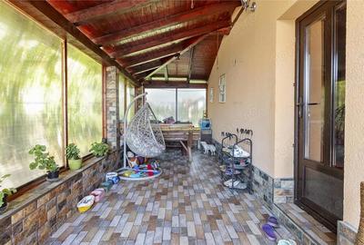 Casă cu 5 camere cu Canalizare în Hărman - 2