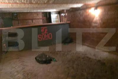 Apartament cu 6 camere decomandat în Central - 2