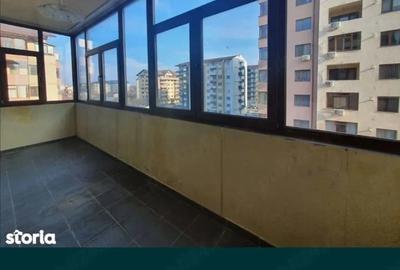 Apartament cu 3 camere decomandat în Central - 1