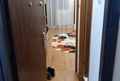 Garsonieră decomandată în Podu Roș - 2