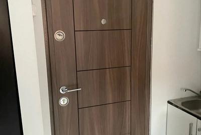 Garsoniera renovata. Zona UMT. Proprietar - 5