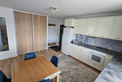 Apartament cu 3 camere decomandat în Florești - 2
