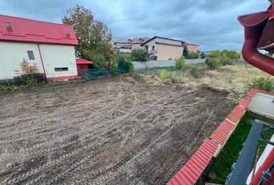 Particular, Teren intravilan Cernica, toate utilitatile, vedere la lac, superb - 8