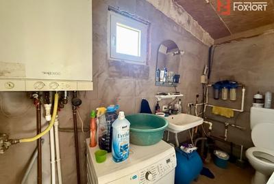 Casă individuală cu 6 camere cu Canalizare în Sânandrei - 12