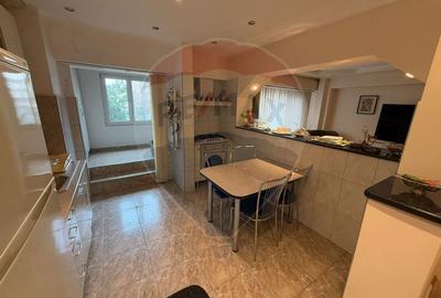 Apartament cu 4 camere de inchiriat in zona Dacia - 2