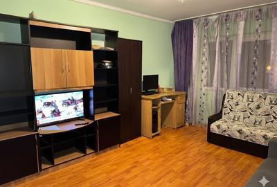 Apartament cu 2 camere decomandat în Siderurgiștilor
