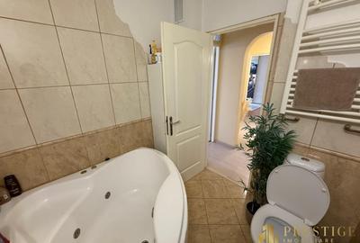 Apartament cu 2 camere decomandat în Decebal - 9