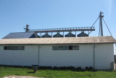 Spațiu comercial, de 2,500 mp, în Frătești - 2