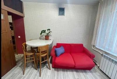 Ofer spre inchiriere garsoniera in zona vitan - 1