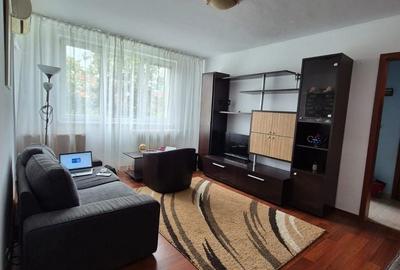 Apartament cu 3 camere semidecomandat, mobilat în 1 Decembrie 1918