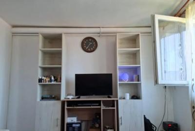 Garsonieră decomandată în Hlincea - 2