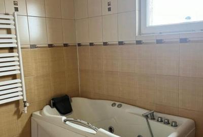 Apartament 2 camere, 67 mp, zona Radauti - 3