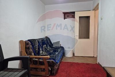 Apartament cu 3 camere de inchiriat - Strada Stadionului Vama Veche - 2