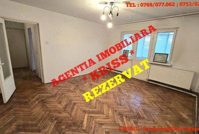 Apartament cu 4 camere decomandat în Banat - 1