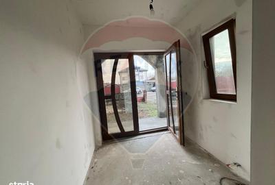 Casă cu 5 camere decomandat cu Teren 1300 Mp în Conțești - 6