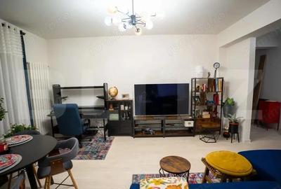 Apartament cu 2 camere decomandat în Sud - 10