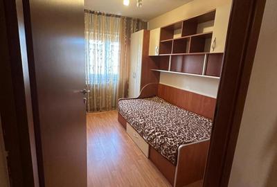Apartament cu 3 camere decomandat în Central - 2