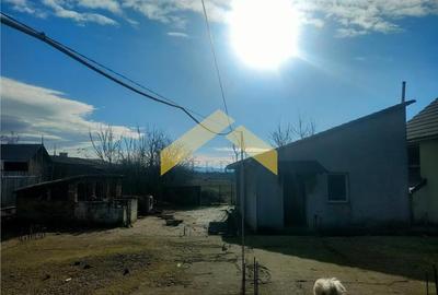 Casă individuală cu 5 camere cu Canalizare în Sud-Vest - 4