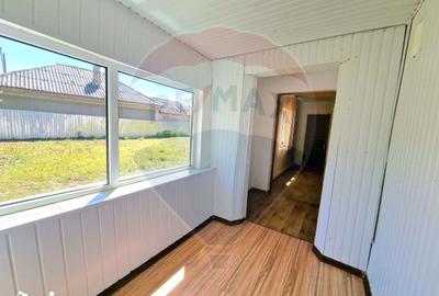 Casă cu 3 camere cu Teren 1144 Mp în Parava - 1