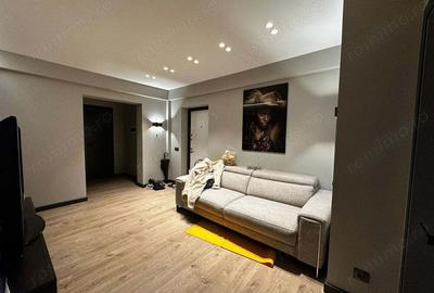 Apartament cu 3 camere decomandat în 13 Septembrie - 7