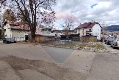 Teren Construcții intravilan de 322 mp, în Central - 3