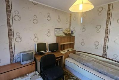 Apartament cu 3 camere in zona Centrala - 4